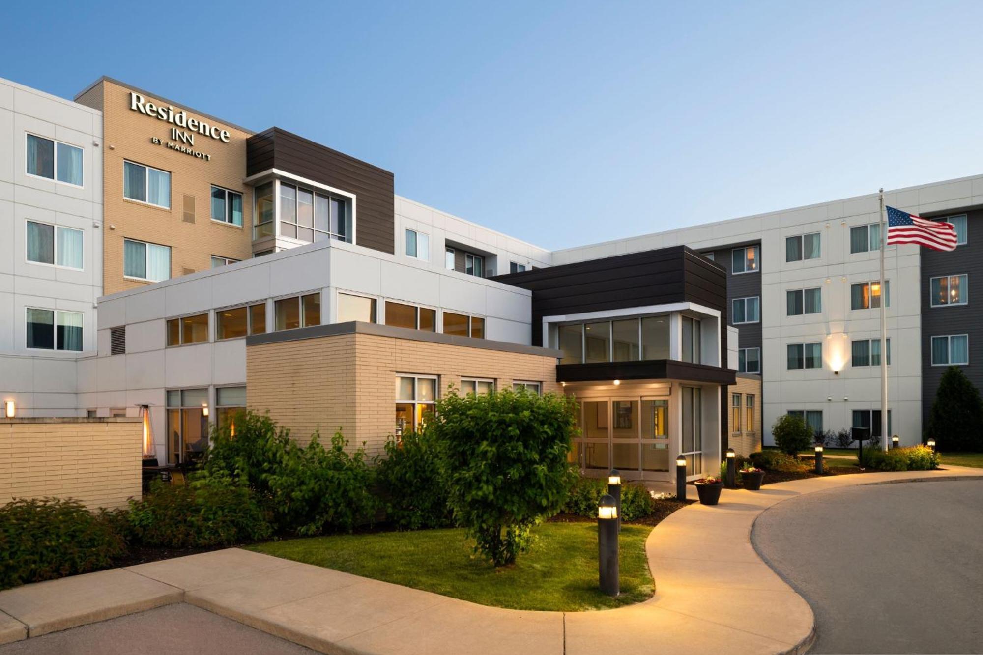 Residence Inn By Marriott Milwaukee West Wauwatosa Ngoại thất bức ảnh